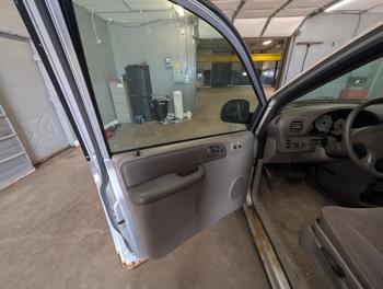 2003 dodge caravan se with 146364 miles for sale near elk-river, minnesota 2cb49fe4e8424d709a5f720beb62c87d.jpg