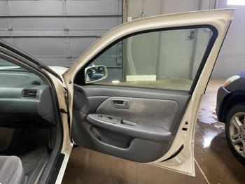 2000 Toyota Camry