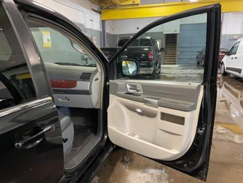 2008 chrysler town-and-country touring-signature with 172420 miles for sale near elk-river, minnesota 2d79822b92d6482a9f071b139049debd.jpg