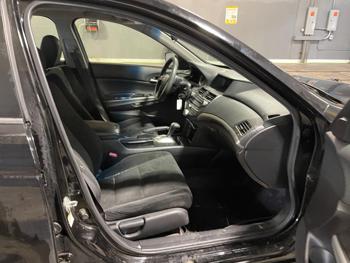 2009 honda accord ex-v6 with 202471 miles for sale near elk-river, minnesota 2e290e5eb4de4477af3a3a0cb74221a2.jpg