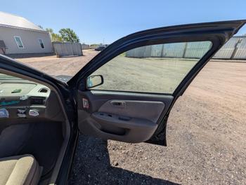2000 toyota camry ce with 200577 miles for sale near elk-river, minnesota 2e39346865f84d06bbfe8beab7d59318.jpg