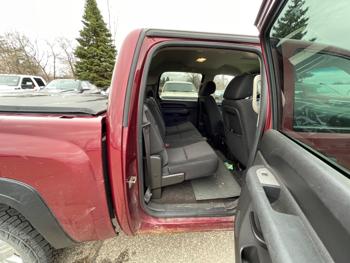 2013 chevrolet silverado-1500 lt-crew-cab-4wd with 174931 miles for sale near fridley, minnesota 2ebbd9d80f574a3fa6d740e46b64bd4f.jpeg