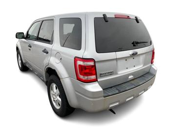 2010 ford escape xlt-fwd with 198885 miles for sale near rochester, minnesota 2f4eac7a03d2450a937eba74e18d9b3d.jpg