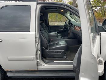 2007 chevrolet tahoe ls-4wd with 188898 miles for sale near white-bear-lake, minnesota 2f4ff17abe2947cb986c9d75b2b3f6f7.jpeg