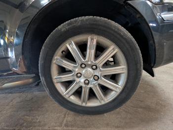 2007 chrysler aspen limited-4wd with 249879 miles for sale near elk-river, minnesota 2f529465e3534427887bae2d39f8beb6.jpg