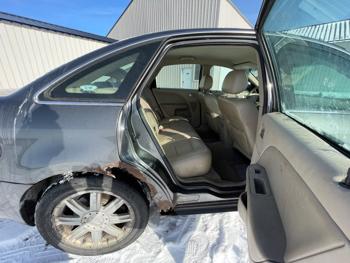 2005 ford five-hundred with 220887 miles for sale near elk-river, minnesota 2f843baf37fb49e2bed2c6d9899f1554.jpeg