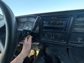 2003 chevrolet silverado-2500hd ext.-cab-short-bed-4wd with 265768 miles for sale near elk-river, minnesota 2fd812d61673447b8e7f7b39f6b91129.jpg