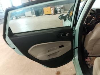 2017 ford fiesta titanium-hatchback with 21903 miles for sale near elk-river, minnesota 3010ffef7d4b4676a59b9b238e40af17.jpg