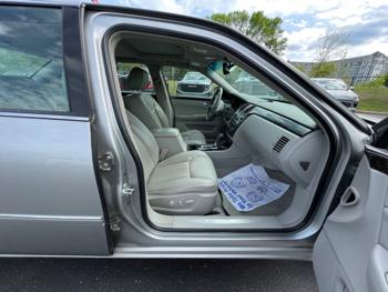 2008 cadillac dts luxury-iii with 100022 miles for sale near white-bear-lake, minnesota 304760e5e3844818a146b61e545eddaa.jpeg