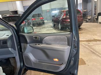 2001 toyota sienna le with 169382 miles for sale near elk-river, minnesota 306a5fc9c5564dfe8ddd3b7fa00eb616.jpg