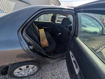 2010 toyota yaris sedan-5-speed-mt with 113583 miles for sale near elk-river, minnesota 30b8f299b9824f8f8b8029784f7bd54b.jpg