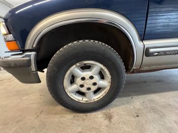 1999 chevrolet blazer 4-door-4wd with 195804 miles for sale near elk-river, minnesota 30b91c7e41084191828561b30ae03326.jpeg
