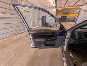 2002 honda civic lx-sedan with 190470 miles for sale near elk-river, minnesota 30f929b2646b4cba8d90a3f7bc4c8e14.jpg