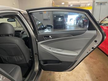 2012 hyundai sonata-hybrid base with 143849 miles for sale near elk-river, minnesota 3150ea13cc894c29bb605f8c0dd6882f.jpg