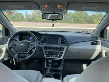 2016 hyundai sonata se with 120647 miles for sale near rochester, minnesota 31961bf1da3f4e838b9572556a1283ca.jpeg