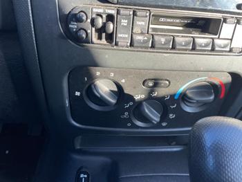 2004 jeep liberty sport with 244012 miles for sale near elk-river, minnesota 319844b3ed724ab5841392bf296fbe06.jpg