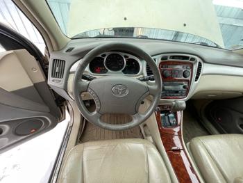 2005 toyota highlander limited-v6-4wd with 245208 miles for sale near elk-river, minnesota 31a7aaf583e5418f9c7bcd1c567f5a6d.jpeg