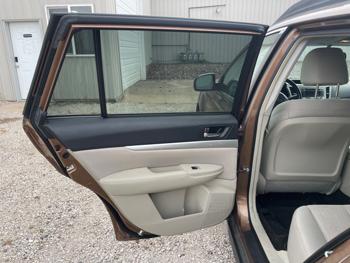 2013 subaru outback 2.5i-premium with 143089 miles for sale near elk-river, minnesota 31cfd5bca852460fba2af57d2c506644.jpeg