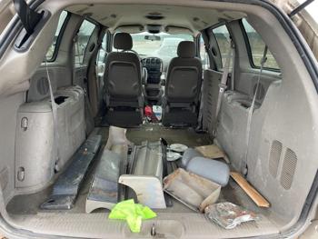 2002 chrysler town-and-country ex--touring-edition with 145628 miles for sale near elk-river, minnesota 322e9b7b549a4e348bec5a59cf754d88.jpg