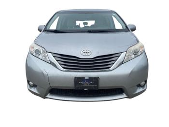 2012 toyota sienna limited-fwd-7-passsenger-v6 with 231545 miles for sale near rochester, minnesota 325e5d4b064e4705a08f2655bcd64c83.jpg