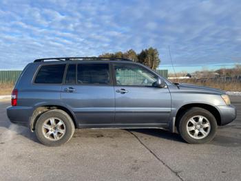 2004 toyota highlander std with 199026 miles for sale near elk-river, minnesota 3284ad3505bb496395dcaf8a42c50b39.jpg
