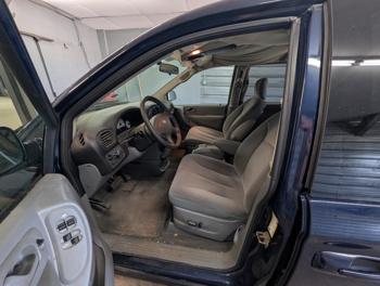 2005 dodge grand-caravan sxt with 85335 miles for sale near elk-river, minnesota 32d1538d93db4d91940435f55f78466d.jpg