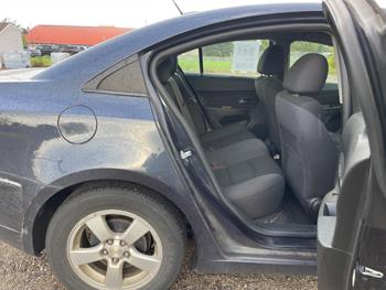 2016 chevrolet cruze-limited 1lt-auto with 151883 miles for sale near hastings, minnesota 32d429c0c67145c6bea885c7e48d38cc.jpeg