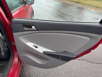 2012 hyundai accent gs-5-door with 169292 miles for sale near elk-river, minnesota 32d8d1a285b14d22995291332299a3a6.jpg