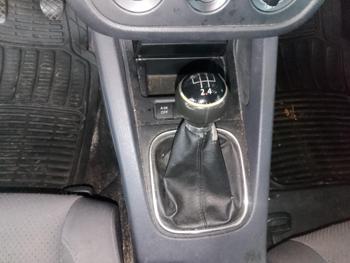 2008 volkswagen rabbit 4-door-s with 107607 miles for sale near elk-river, minnesota 32d9a0a41bb24f06b53415af96b96c05.jpg