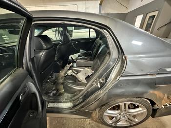2006 acura tl 5-speed-at with 203333 miles for sale near elk-river, minnesota 32d9f6f3b56e4b13a10dbf45592f235a.jpeg