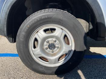 2003 honda cr-v lx-4wd-4-spd-at with 187107 miles for sale near rochester, minnesota 32e8af22752b40b3b6bc77c1fb44babc.jpeg