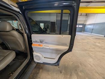 2007 chrysler aspen limited-4wd with 249879 miles for sale near elk-river, minnesota 3358631cc6db4302990b2056d540b57c.jpg
