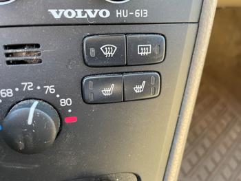 2004 volvo v70 2.5t with 189817 miles for sale near elk-river, minnesota 335dcdaf5a184bbcada519ea77aed153.jpeg