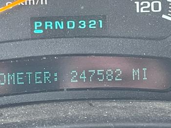 2004 gmc yukon-xl 1500-4wd with 247582 miles for sale near fridley, minnesota 339653cfc1d74a768a97ad13cce2ed90.jpeg