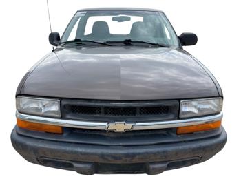 1998 chevrolet s10-pickup reg.-cab-short-bed-2wd with 115997 miles for sale near elk-river, minnesota 349e84546f0b4f19957427e4225b3198.jpg