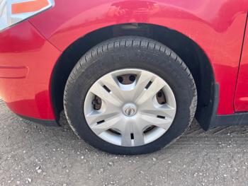 2011 nissan versa 1.8-sl-hatchback with 161381 miles for sale near jordan, minnesota 351bb3094a47455c971727fafc362445.jpeg