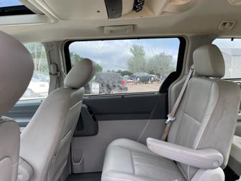 2008 chrysler town-&-country touring with 204610 miles for sale near elk-river, minnesota 3559ac8071844ad694b5171bf658f09a.jpeg