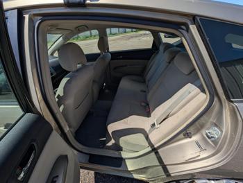 2006 toyota prius 4-door-liftback with 256025 miles for sale near elk-river, minnesota 355d72d30a90410f83be0003be8d3178.jpg