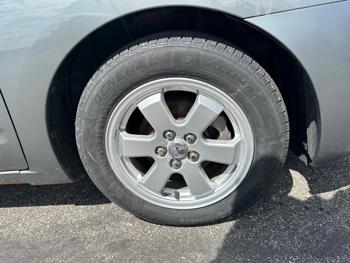 2004 toyota prius 4-door-liftback with 174895 miles for sale near elk-river, minnesota 356e184b3fc849f99d4ff638ddd7320c.jpeg