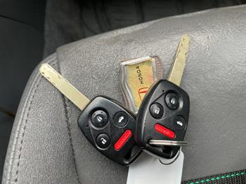 2004 honda accord ex-v-6-sedan-at-with-xm-radio with 214695 miles for sale near elk-river, minnesota 35770cdc2160466ba8255efd69a4ed87.jpg