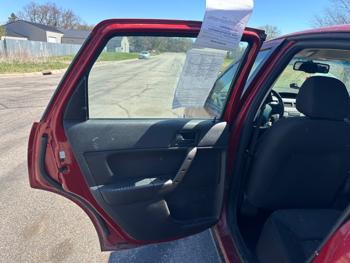 2009 ford focus se-sedan with 199899 miles for sale near elk-river, minnesota 35c0771ca7564e94bb74efeb9eebaf21.jpeg