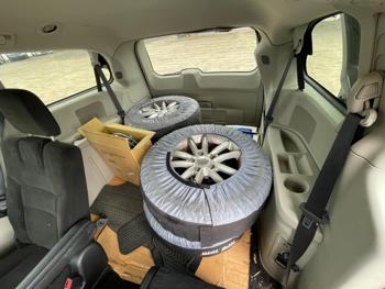 2015 dodge grand-caravan sxt with 308331 miles for sale near elk-river, minnesota 363cfc1b074f45c6b2c0031cde19e2e2.jpg