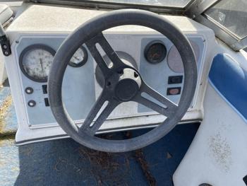 1981 larson 160 for sale near elk-river, minnesota 3685ccb39efc4357bc36a5c1a20c9ca1.jpg