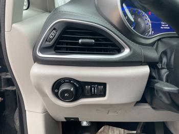 2018 chrysler pacifica limited with 145653 miles for sale near blaine, minnesota 36ba6654d94a48ad87d717c6d2d7aa8b.jpeg