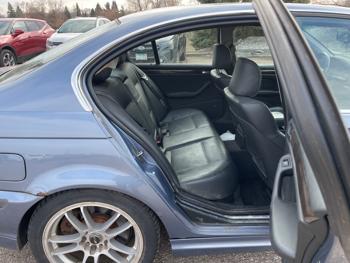 2002 bmw 3-series 330i-sedan with 161103 miles for sale near fridley, minnesota 3724951bdeb64c1f9a8011e6453f2895.jpeg