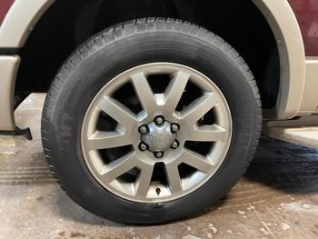 2009 ford f-150 xl with 229975 miles for sale near elk-river, minnesota 3749a03307fa4467a810c05a61bd95cf.jpg