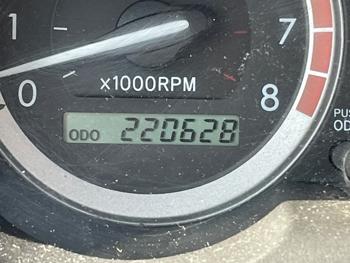 2004 toyota sienna xle-awd with 220628 miles for sale near shakopee, minnesota 374dbc512f894b94abd74f43a7373d95.jpeg