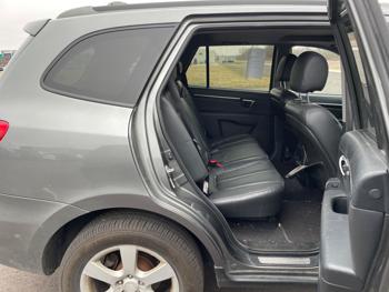 2009 hyundai santa-fe limited with 154306 miles for sale near rochester, minnesota 37cc7d09462c4bb2a722333b4c4aa8d6.jpeg