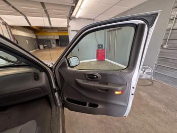 2002 ford f-150 xl-supercab-short-bed-2wd with 119291 miles for sale near elk-river, minnesota 3826be949dbb4a10b2e1f02864f6ef10.jpeg