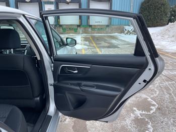 2017 nissan altima 2.5-s with 153306 miles 386a54c3bb41455786bd3e8acfef8854.jpeg